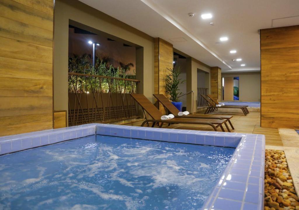 Hospedagem Para Ate 8 Pessoas No Enjoy Olimpia Park Resort Buitenkant foto